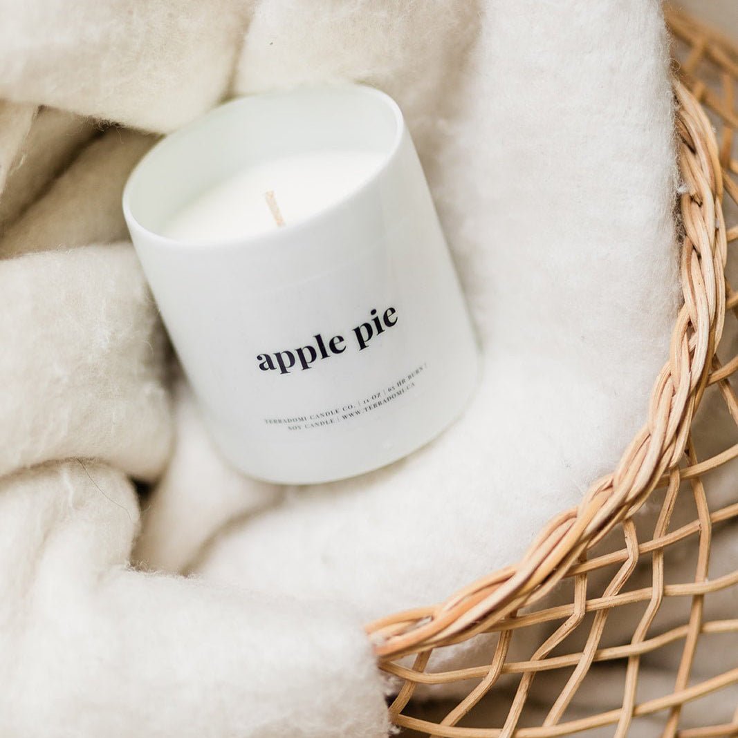 apple pie scented candle